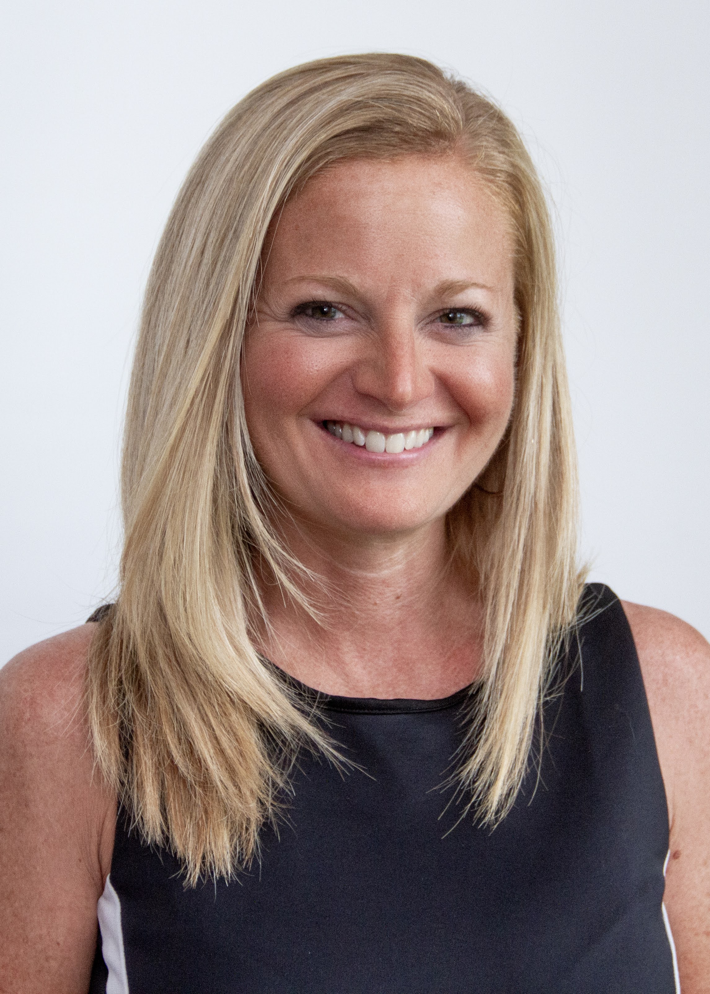 Headshot for Jenifer Tuller